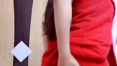 Horny Desi Girl Decided to just Tease but ended up Stripping Fully Nude & Drilling