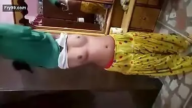 Sexy Desi Girl Strip Her Cloths and Showing Her Nude Body To Lover