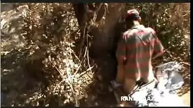 catches a teen girl having outdoor sex behind her house