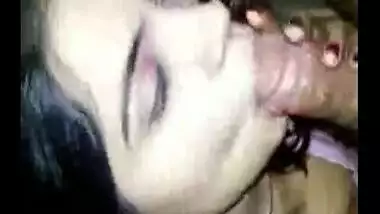 Hot Legal age teenager Girlfriend Gives Oral-sex And Unfathomable Mouth To Boyfriend