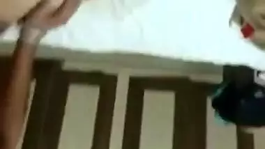 Desi HOrny wife shared hus recording whiel frnd fucking