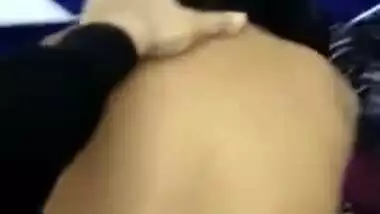 Cheap Indian XXX whore gives a blowjob and gets fucked by her client MMS