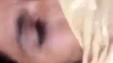 Outdoor MMS video of Pakistani girl having XXX fun with Desi BF