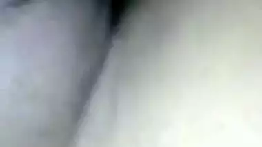 Desi minx with beautiful eyes performs naked XXX show on the camera