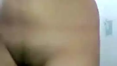 Female from Indian village comes out with her XXX zones naked in sex show