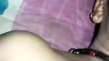 Desi XXX wife shows off naked body and fools around lying on her back