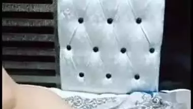 Nude Desi hottie spreads big ass cheeks to stick dildo into XXX anus