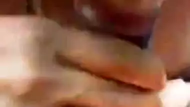 Desi girl is captured on camera with boyfriend's XXX tool in her mouth