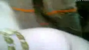 XXX vidoes of an amateur girl having fun with boyfriend in his car