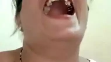 Today Exclusive- Horny Desi Bhabhi Showing Her Boobs And Wet Pussy Part 3