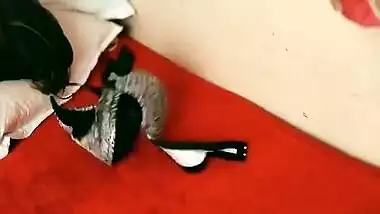 An 18 yr old girl takes her BF’s dick in an Indian teen sex