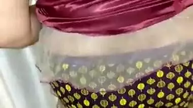 Desi bhabhi INDIAN KERALA BBC dating with Mallu aunty... BEAUTY of INDIAN Desi MILF Vol 3