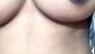 Today Exclusive- Desi Girl Showing Her Nude Body To Lover On Video Call Part 2