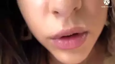 Zoya Ne Covid 19 Me Kiraya Maaf Krvane Ke Liye Khub Choot Di With Bella Rico