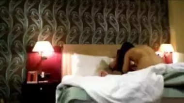 XXX Indian sex blue film of hot wife Jia recorded on