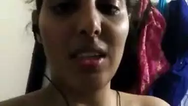 Selfie girl naked fingering with moans unseen video