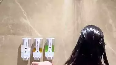 Sexy big boob girl shoots her nude MMS taking a shower