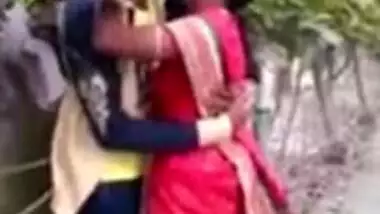 Old aunty kissing passionately with own nephew outdoor. Desi XXX mms sex