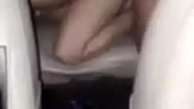 delhi guy fucks his gf in car in highway while his frnd records