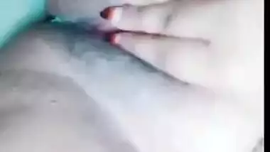 Desi BBW hottie captures on the cam XXX assets during relax in bath