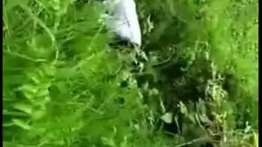 Desi mms sex, Horny Tamil couple was caught fucking outdoor in bushes