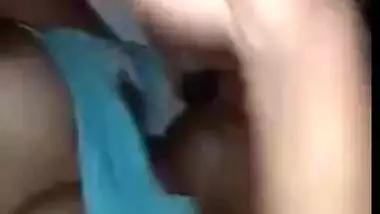 Desi aunty with XXX bush enjoys hardcore pounding in hot MMS video