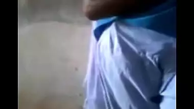 Indian teen xxx mms of Jaipur college girl with lover in uniform