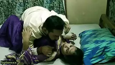 Indian hot neighbors Bhabhi amazing erotic sex with Punjabi man! Clear Hindi audio