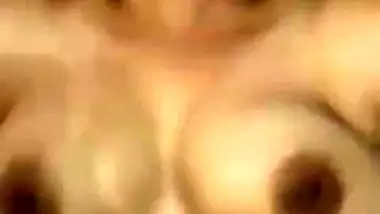 HD chudai MMS of a guy fucking his sexy babe like a beast