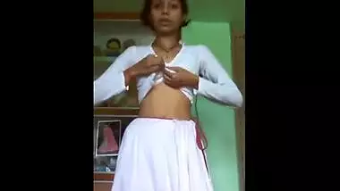 Dilettante legal age teenager hotty undresses off on video chat for her boyfriend