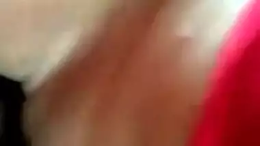 Amateur XXX actress gives pussy to Desi lover in the morning on camera