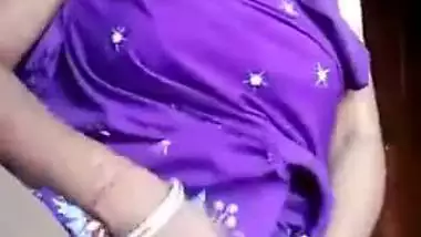 Assamese boudi exposing fully nude selfie show