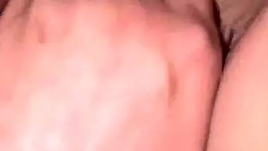 HD sex video of a man fucking a shaved pussy in a hotel