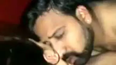 Husband records his Indian MMS porn with his wife