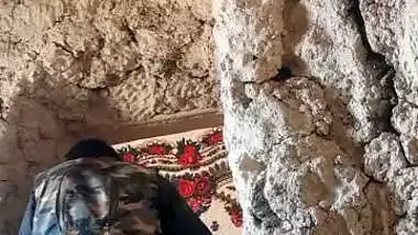 Pashto bhabhi fuck in standing position in rock house