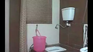 Hidden web camera hardcore home sex scandal of sexy Indian wife Hindi