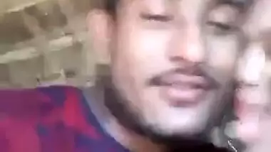 Desi lover fun in park