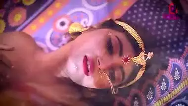 Young Desi XXX babe is bonked by hubby in wedding night MMS video