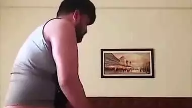 Slim Mumbai girl in doggy fucking with boyfriend