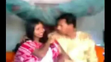 Porn video of an amateur couple enjoying a romantic private time together