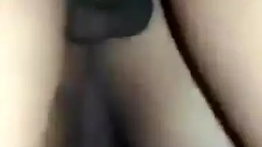 Men use Vaseline to drill an aunty’s ass in Tamil aunty sex