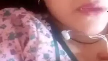 Must watch indian horny girl talking very dirty on phone with hot expression