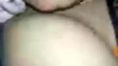 Guy jerks off during porn video call with the dirty-minded Desi wench