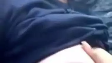 Such cool boobies of Desi girl with dark nipples must be shown off