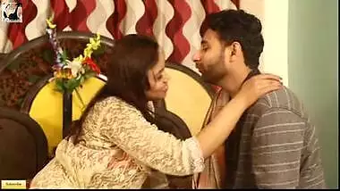 Indian hardcore porn site brings horny bhabhi’s bedroom sex