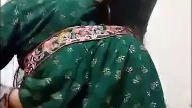 Big tits Bengali sex horny girl topless viral clip