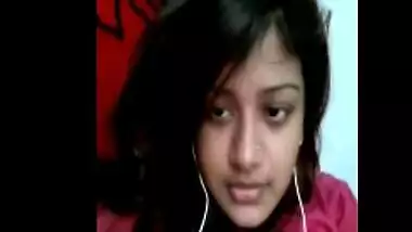 Cute college girl exposed her boobs on demand