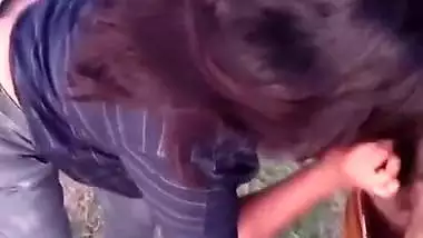 Horny young couple’s kinky outdoor sex under the open sky