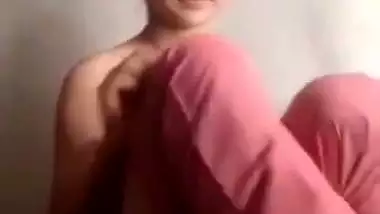 An 18 yr old girl strips and shows desi pussy on video call