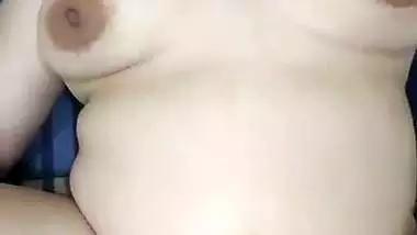 Chubby milf’s hardcore Nepali sex video with a stranger